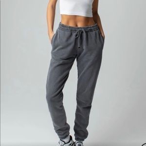 New TALENTLESS joggers!